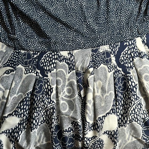 Diane Von Furstenberg | Wrap Dress | Size 12| Long Sleeve - Picture 17 of 17